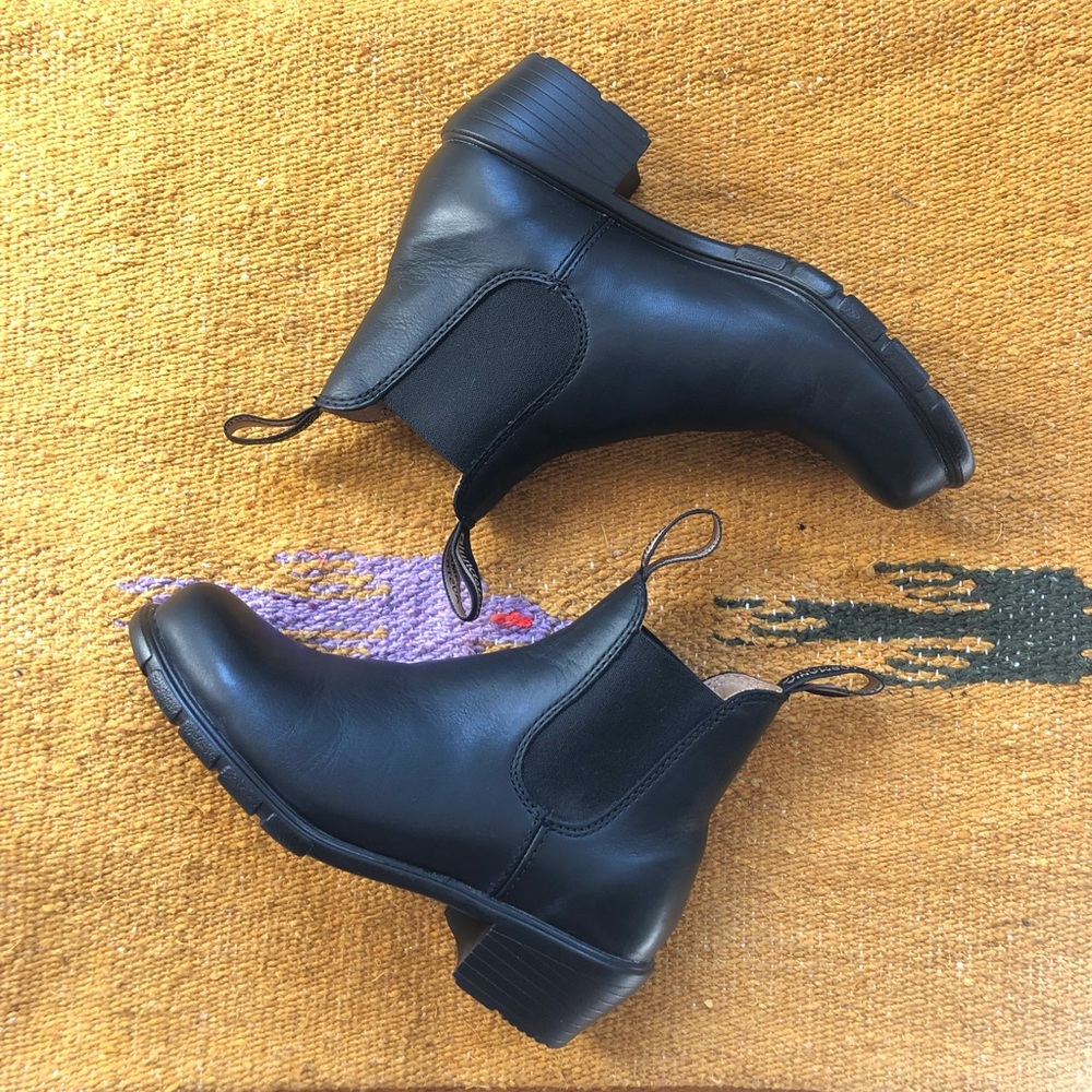 Blundstone 1671 Chelsea Black Leather Boots